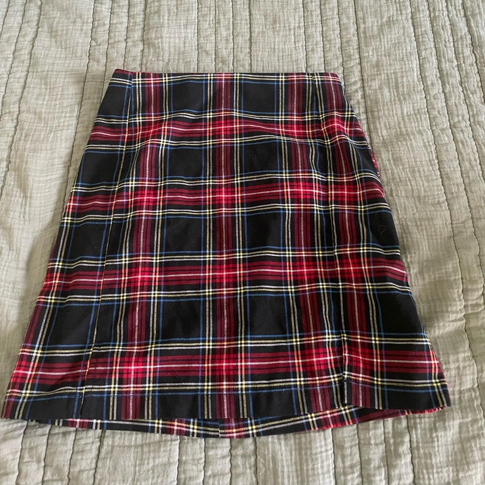 brandy melville skirt /// one size only